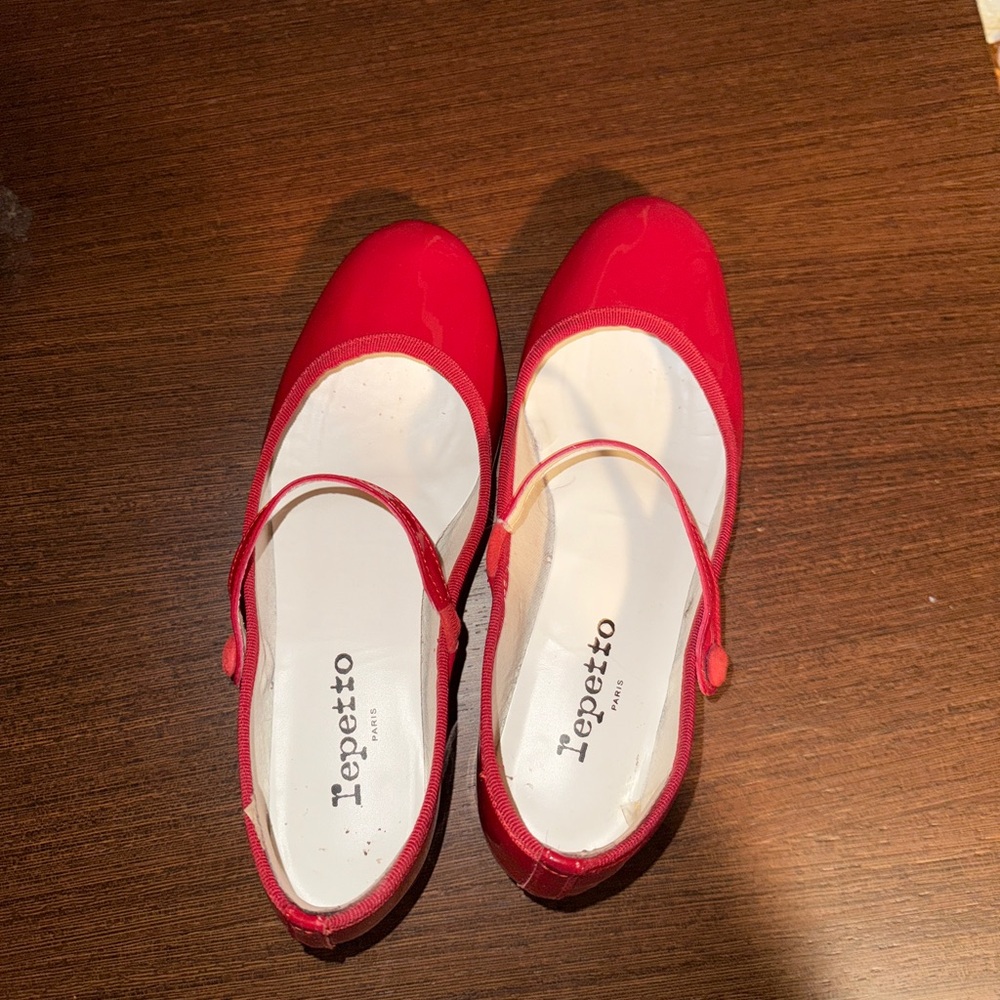 Repetto Vibrant Red Ballet Flats